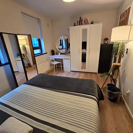 Homestay Prince's Two *